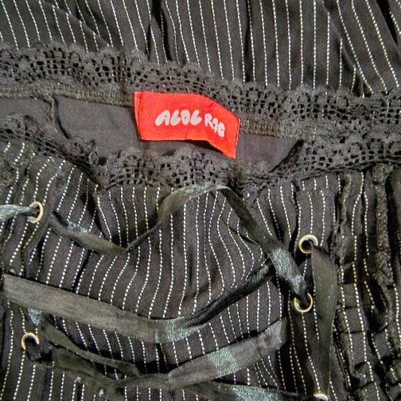 ACDC RAG - Lolita Ruffle Pinstripe Skirt - Picture 5 of 7